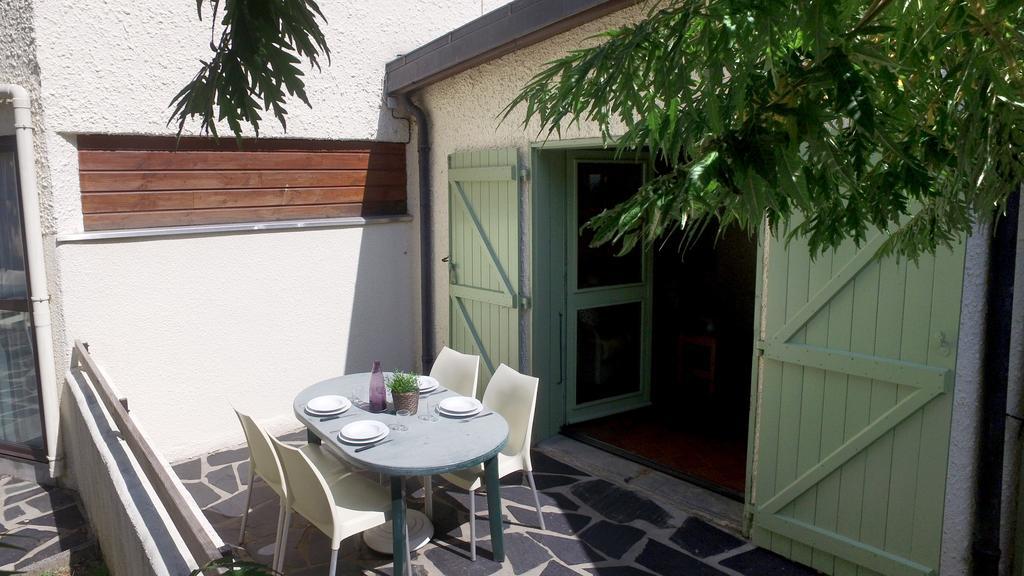 Vvf Aveyron Najac Hotel Екстериор снимка